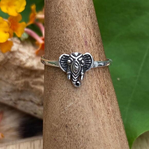 Elephant Head Sterling Silver Toe Ring - Picture 2 of 4